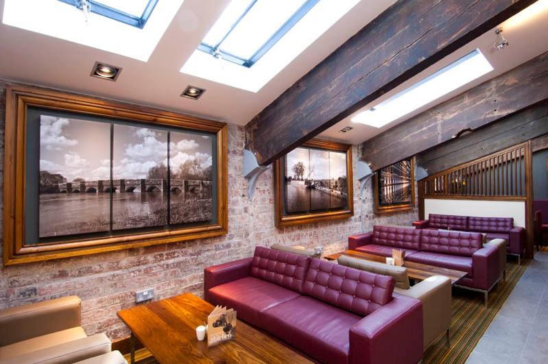 Premier Inn Кидерминстър Екстериор снимка