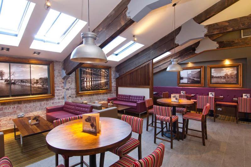 Premier Inn Кидерминстър Екстериор снимка