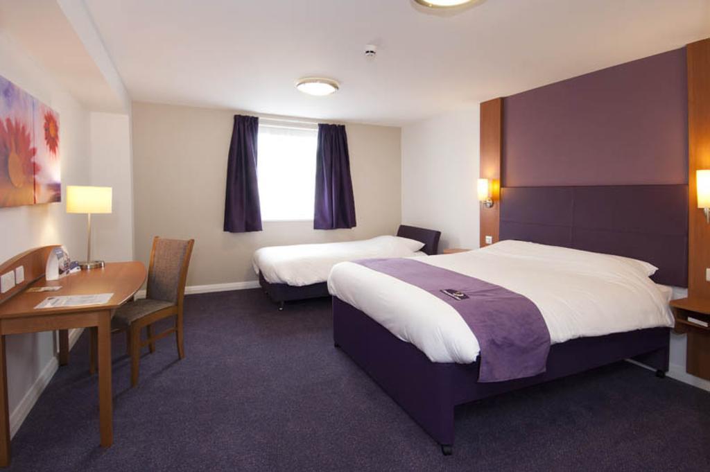 Premier Inn Кидерминстър Екстериор снимка