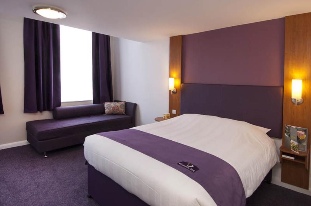 Premier Inn Кидерминстър Екстериор снимка