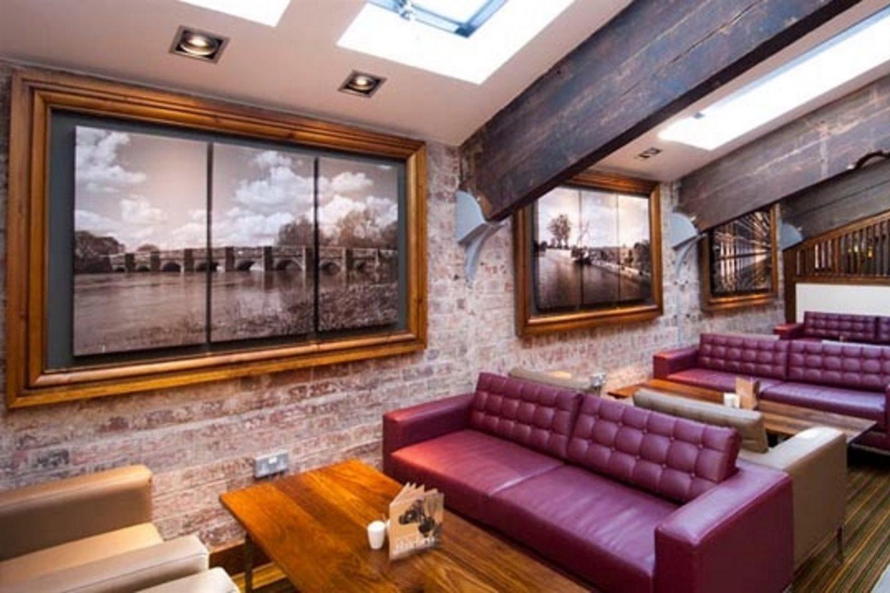 Premier Inn Кидерминстър Екстериор снимка
